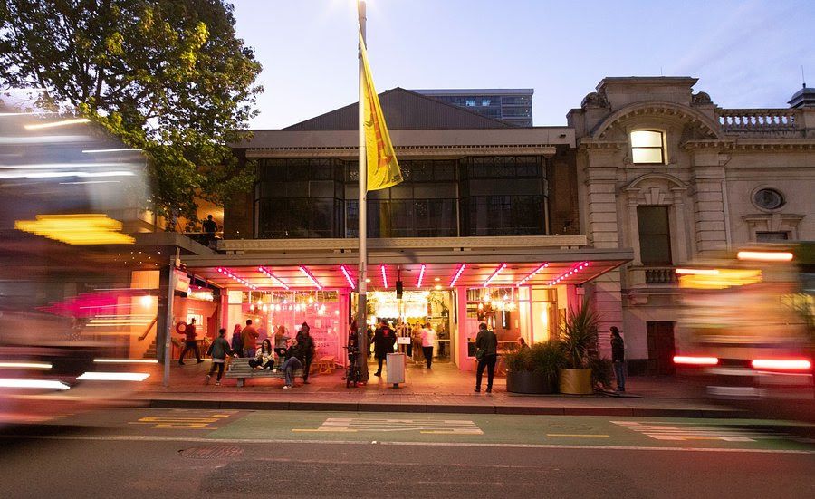 Q Theatre & iTICKET Create New Partnership