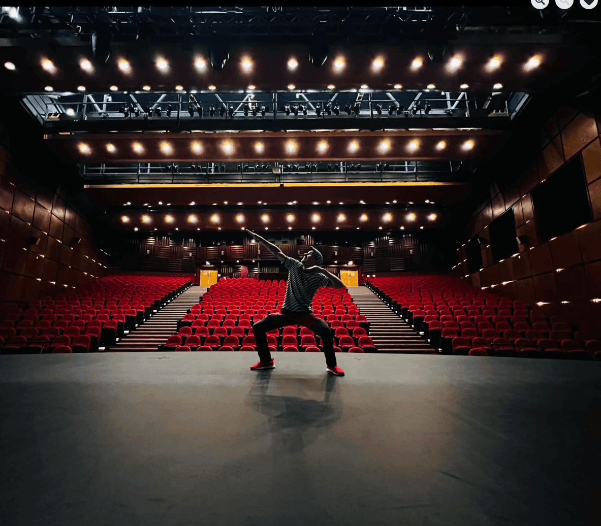 Theatre & Arts